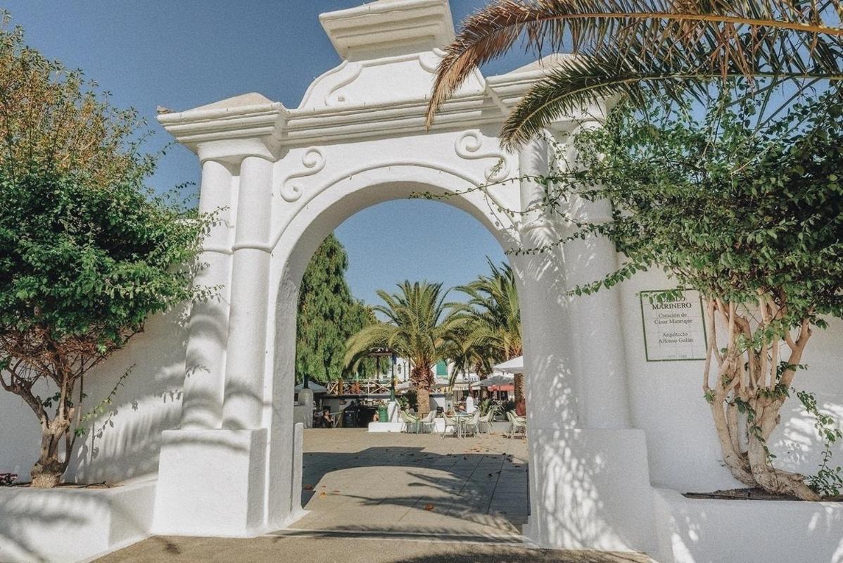 Lanzarote Beach Apartments, Casa Ona Costa Teguise Exterior photo
